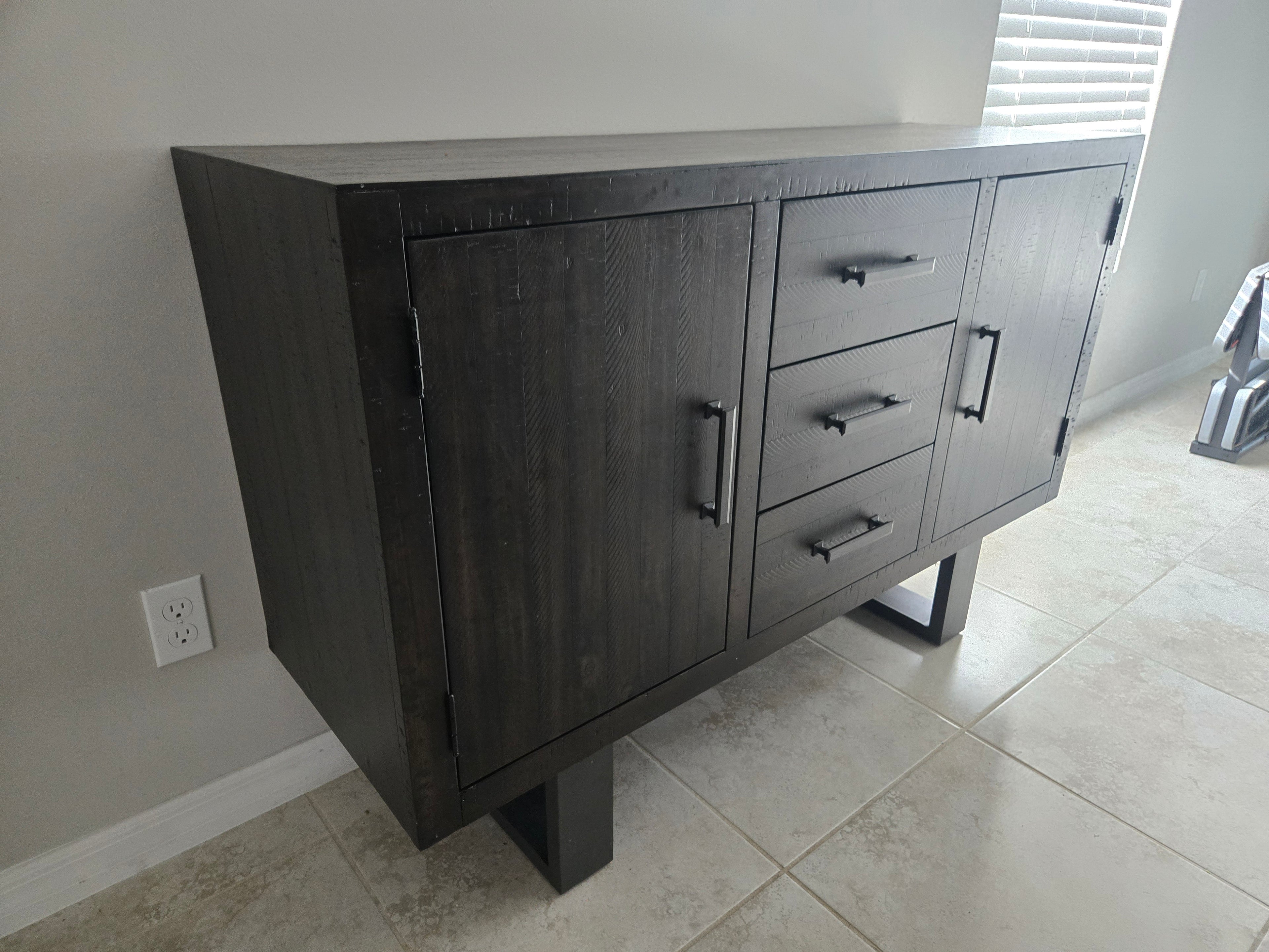 Sawyer Dark Tone Dining Set