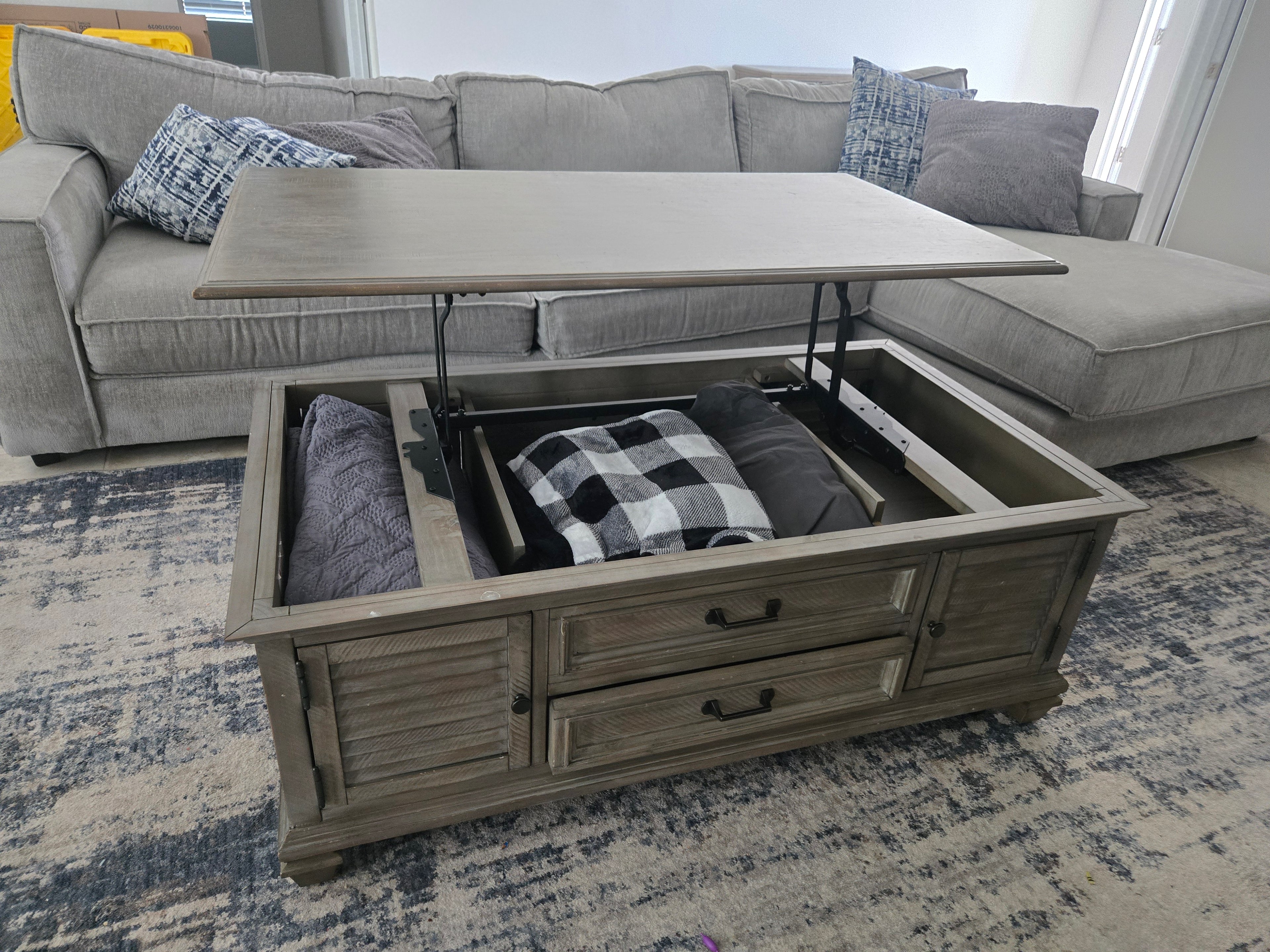 Sonoma Light Tone Living Room Set