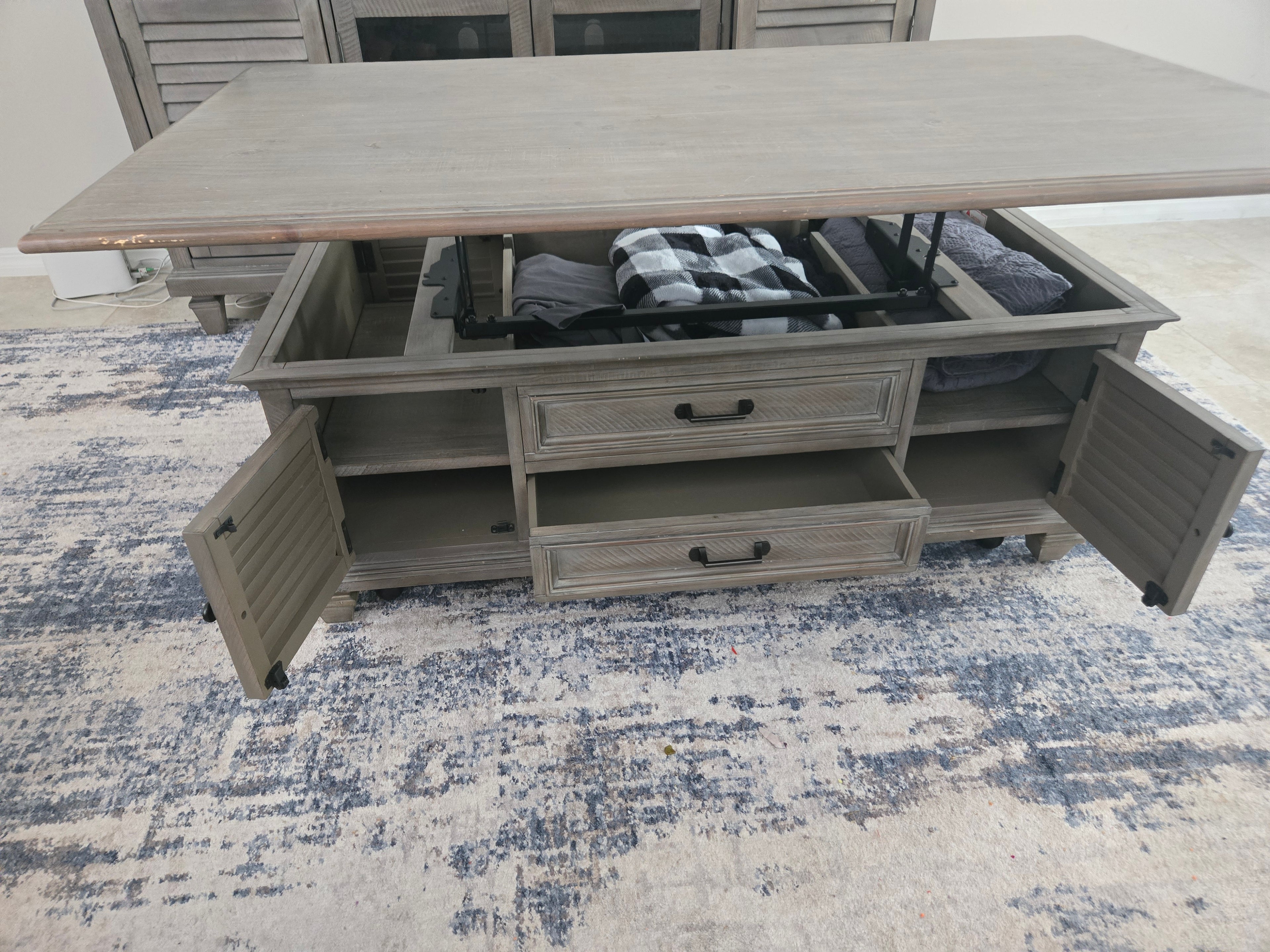Sonoma Light Tone Living Room Set