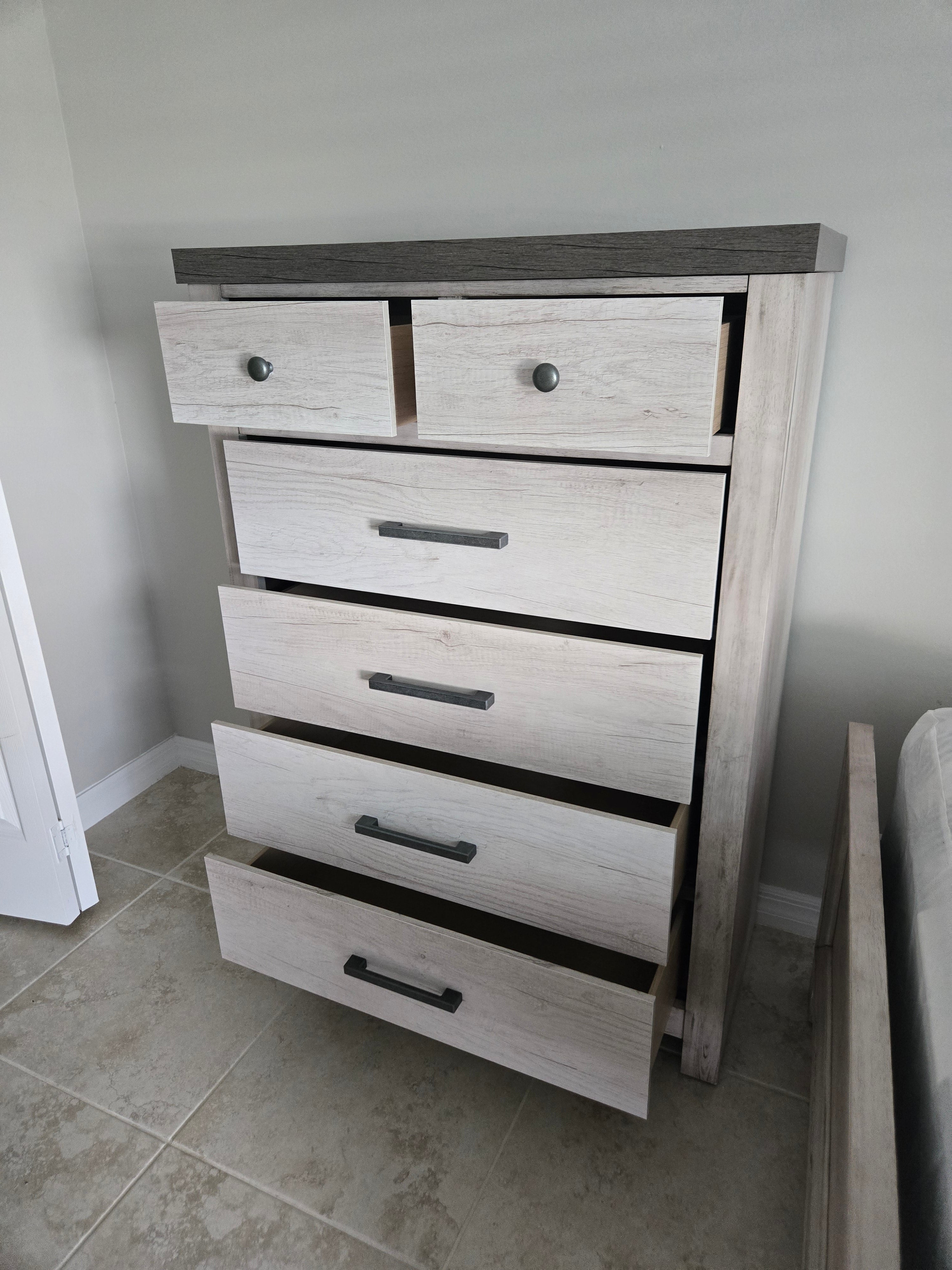 Casper Light Tone Youth Bedroom Set