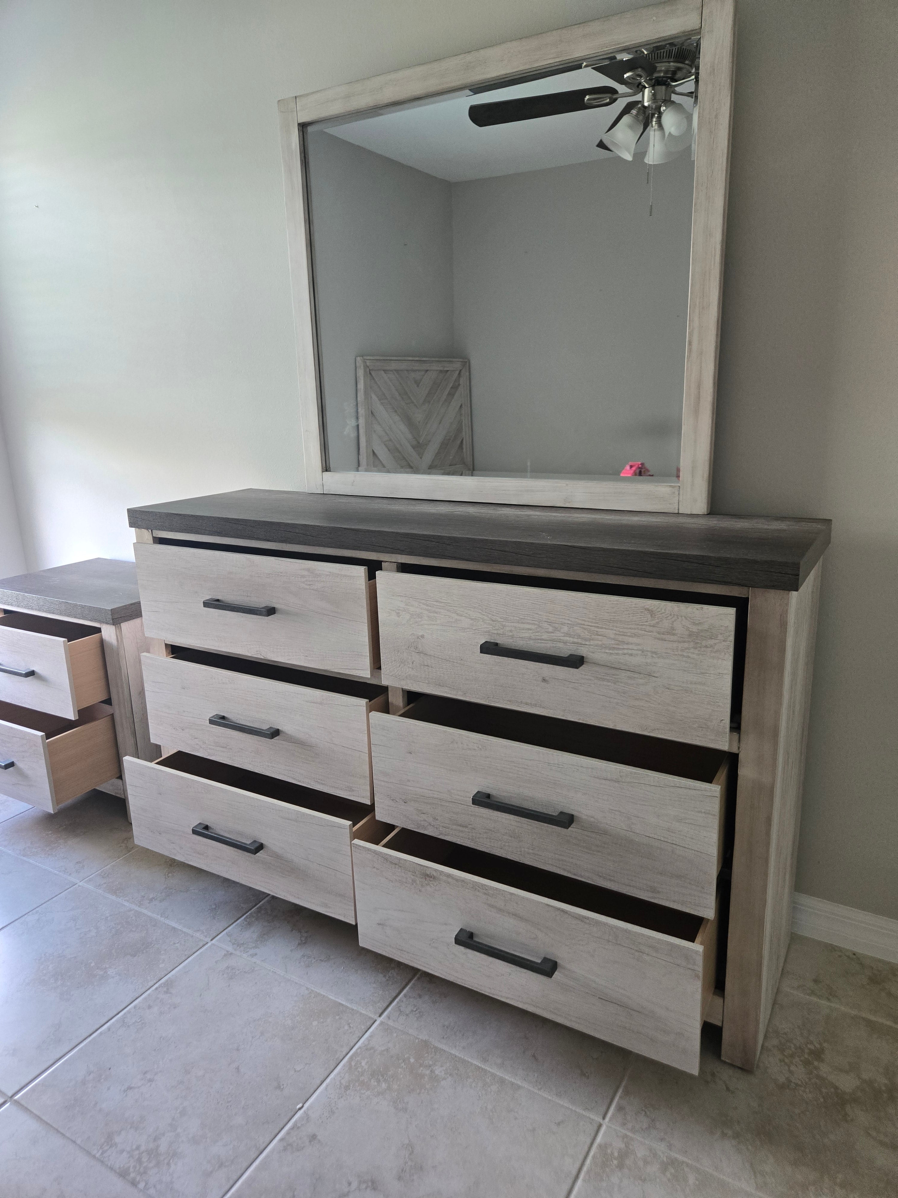 Casper Light Tone Youth Bedroom Set