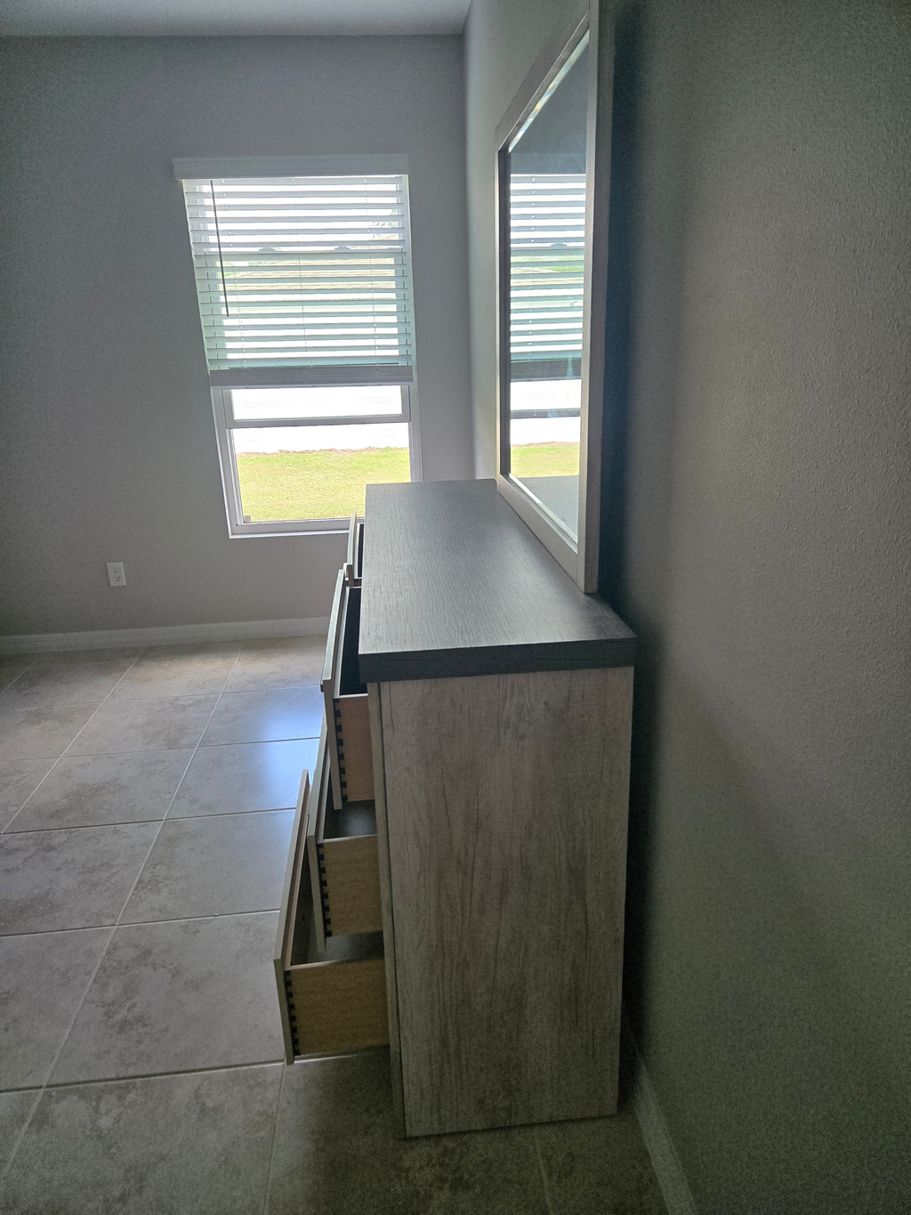 Casper Light Tone Youth Bedroom Set